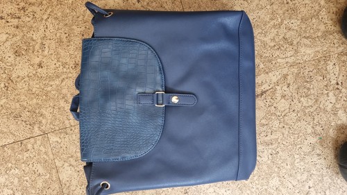 Tasche neu mit schal und - x,